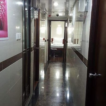 Zodiac Lodge Hong Kong Exterior photo